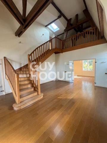 Magnifique appartement de 6 pièces -144,80 m² - SECTEUR Château / Hippodrome