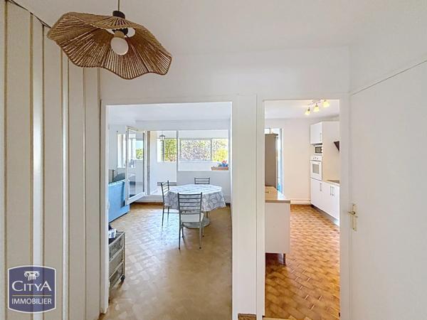 Appartement à vendre 4 pièces 80.28m² Aix-en-Provence (13090)