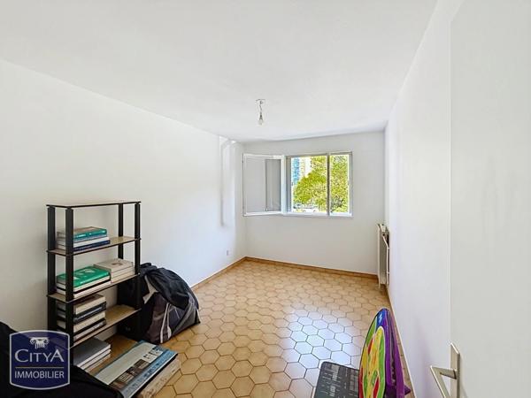 Appartement à vendre 4 pièces 80.28m² Aix-en-Provence (13090)