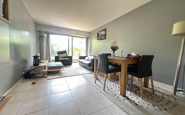 Appartement à vendre    3 pièces • 65,54 m2 Saint-Maurice