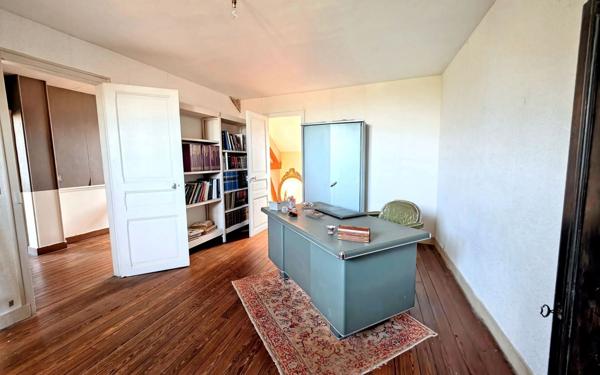 Maison à vendre    7 pièces •  Triel-sur-Seine