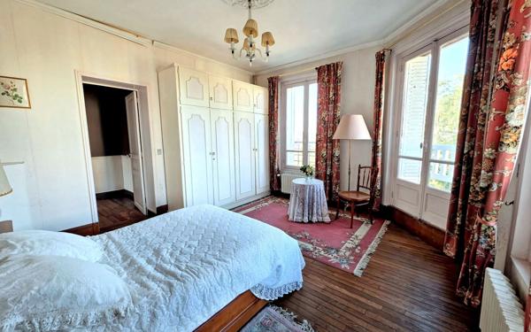 Maison à vendre    7 pièces •  Triel-sur-Seine