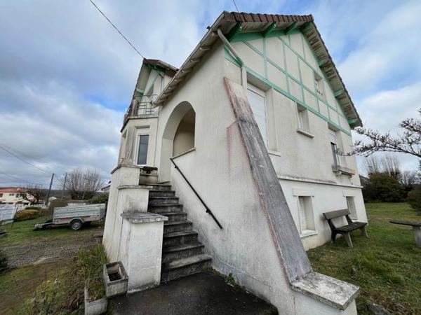 Maison à louer 850 € CC St-Junien 4 p 89 m² DPE C