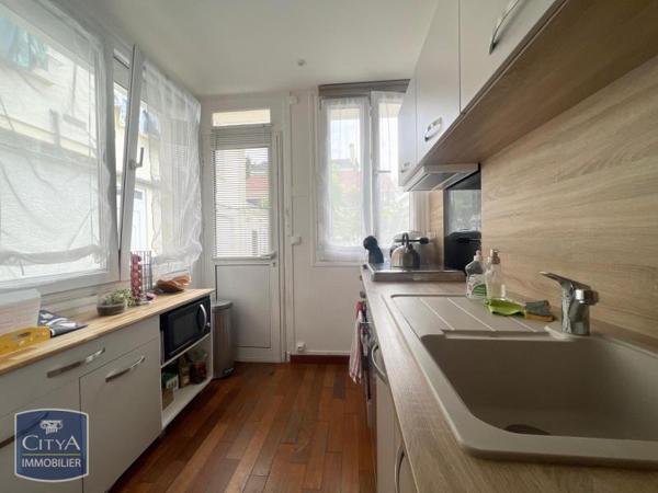 Maison à louer 3 pièces 53.58m² Saint-Maur-des-Fossés (94100)