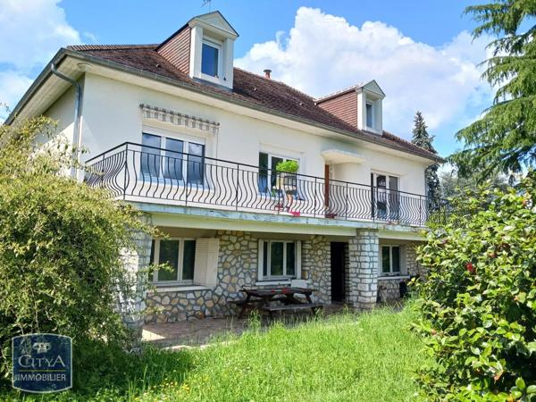Appartement à louer 6 pièces 135.36m² Blois (41000)