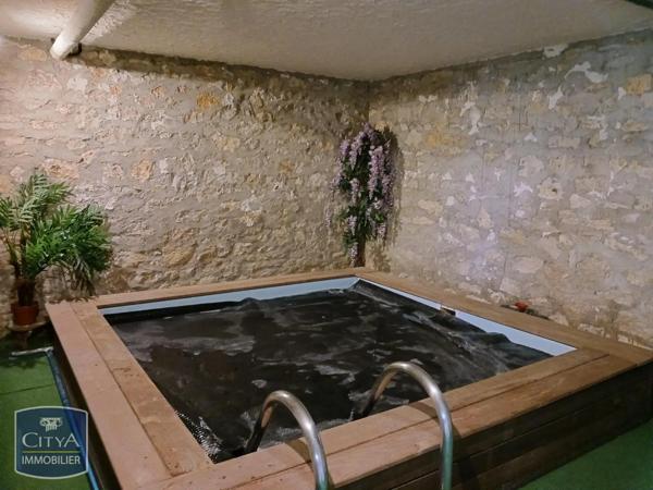 Appartement à louer 6 pièces 135.36m² Blois (41000)