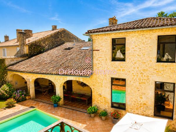 Maison à vendre 12 pièces de 600 m²