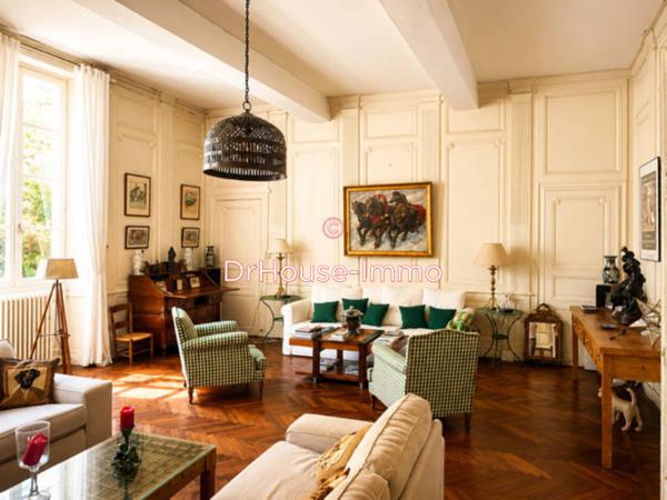 Maison à vendre 12 pièces de 600 m²