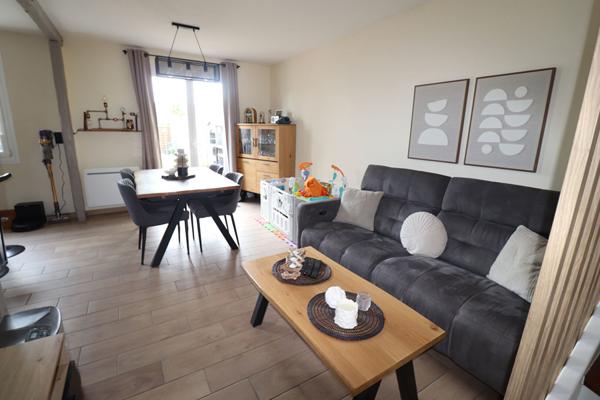Caen Nord - Maison rénovée avec 3 chambres et garage