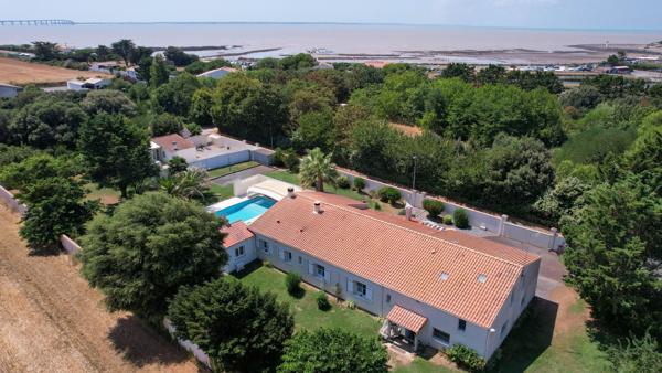 Vente Maison de luxe L'Houmeau 8 Pièces 224 m²