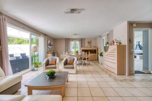 Vente Maison de luxe L'Houmeau 8 Pièces 224 m²