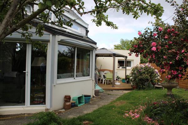 Maison contemporaine avec 5 chambres