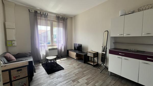 Appartement
                                                                                                                                                                                                                                                                                                                        1 pièce(s)                                                                                                                                                                                                                                                                                                                              24.32  m²