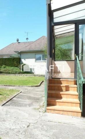APPARTEMENT 85 M² TOUL ST EPVRE JARDIN ET GARAGE