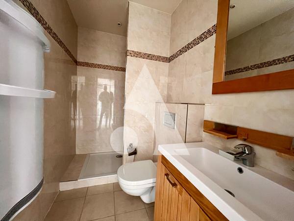 Maison 7 pièces 220 m2