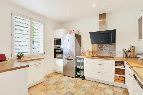 Maison 7 pièces 220 m2