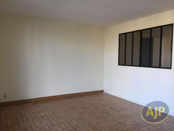 Location appartement Saint Leger Sous Cholet : 500 € - AJP Immobilier Saint-Macaire-en-Mauges