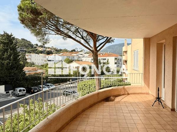 Location Appartement 2 pièces 34 m² - Cavalaire Sur Mer 83240
