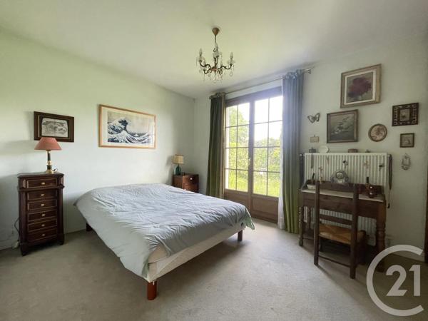 Maison à vendre  7 pièces - 130 m 2   MAUREPAS  - 78