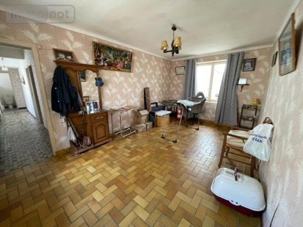 Maison à vendre à Ballon-Saint-Mars dans la Sarthe (72290), ref : 72126-3045