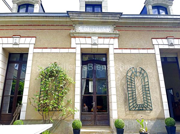 Maison bourgeoise quartier St Serge 202 m2