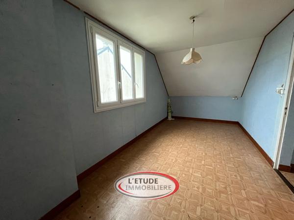La Chapelle-sur-Erdre bourg : beau potentiel pour cette maison familiale