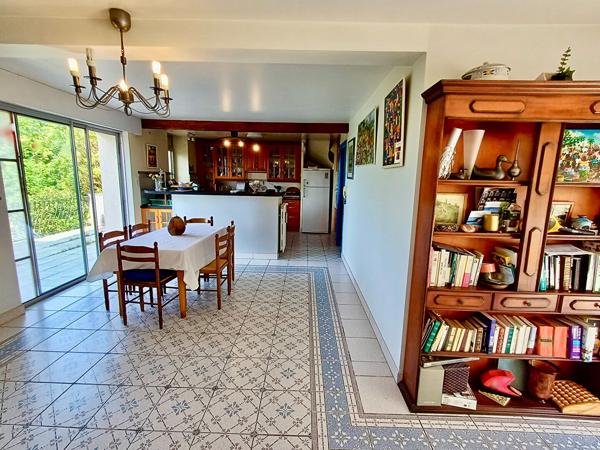 Maison 10 pièces 293 m2