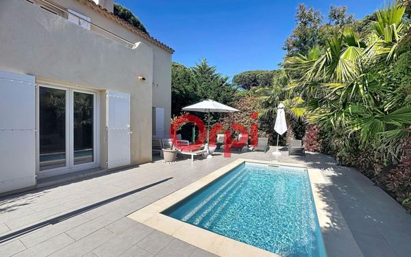 Maison à vendre    6 pièces • 111 m2 Sainte-Maxime