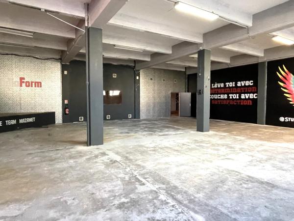 ensemble commercial 2700 m² utiles, centre-ville