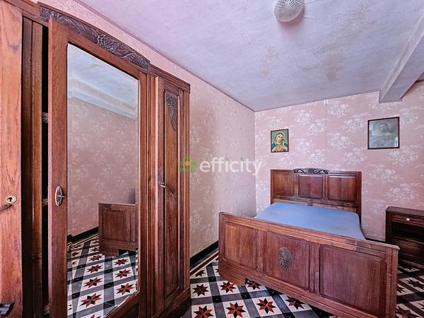 Maison 9 pièces - 170 m² Exclusivité efficity