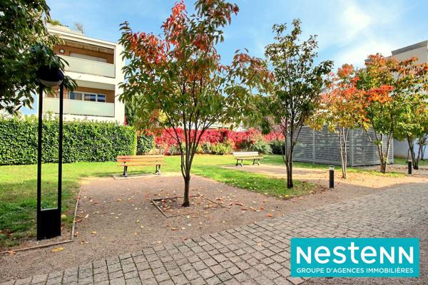Appartement lumineux 2 pièces, avec terrasse et garage 69150 - Décines Charpieu