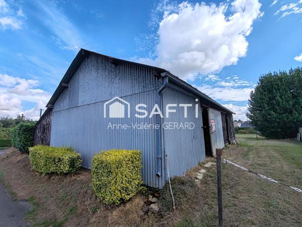 TERRAIN CONSTRUCTIBLE 788 M² AVEC BÂTIMENT 114 M²