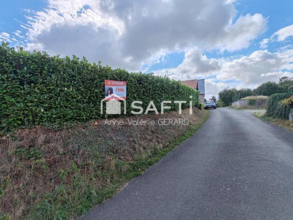 TERRAIN CONSTRUCTIBLE 788 M² AVEC BÂTIMENT 114 M²