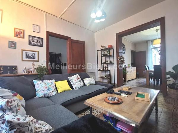 ONNAING - INDIVIDUELLE -  4 CHAMBRES -  2 GARAGES - TERRASSE - JARDIN