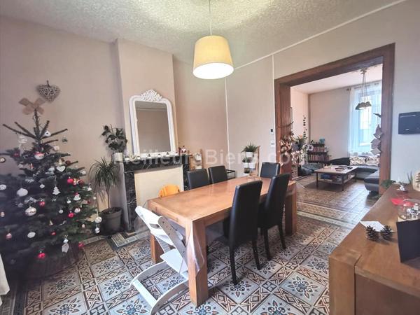 ONNAING - INDIVIDUELLE -  4 CHAMBRES -  2 GARAGES - TERRASSE - JARDIN