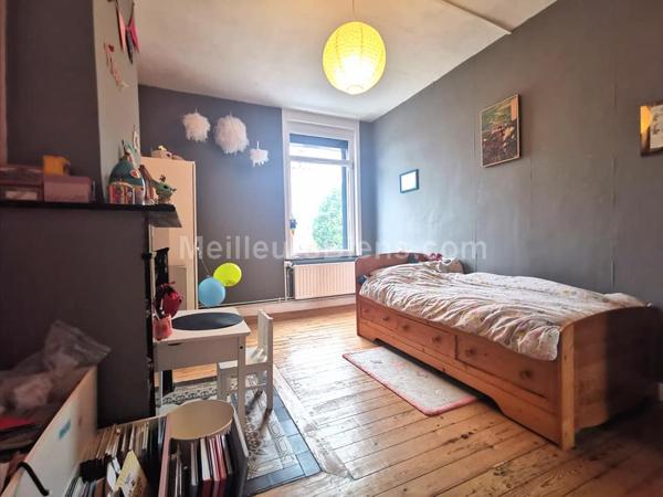 ONNAING - INDIVIDUELLE -  4 CHAMBRES -  2 GARAGES - TERRASSE - JARDIN