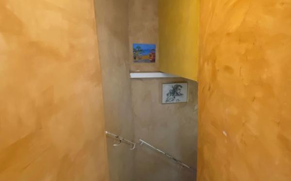 Maison à vendre    2 pièces •  Mèze