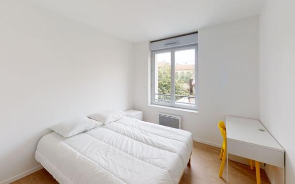 Appartement à louer    1 pièce • 38,42 m2 Saint-Étienne