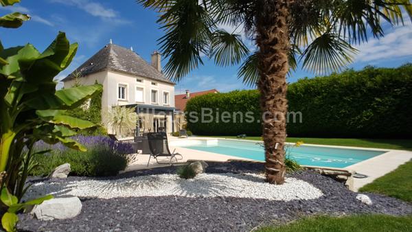 Belle villa avec piscine