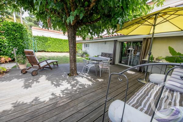 Maison à vendre  6 pièces - 107,48 m2 LE TAILLAN MEDOC - 33
