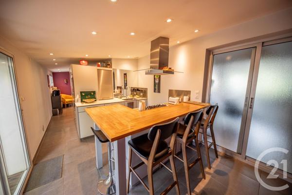 Maison à vendre  6 pièces - 107,48 m2 LE TAILLAN MEDOC - 33