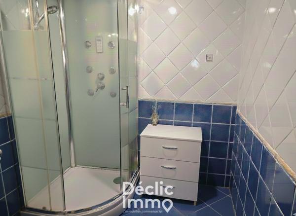 Vente maison Voeuil et giget, 130m² 4 pièces 249 000€ avec piscine