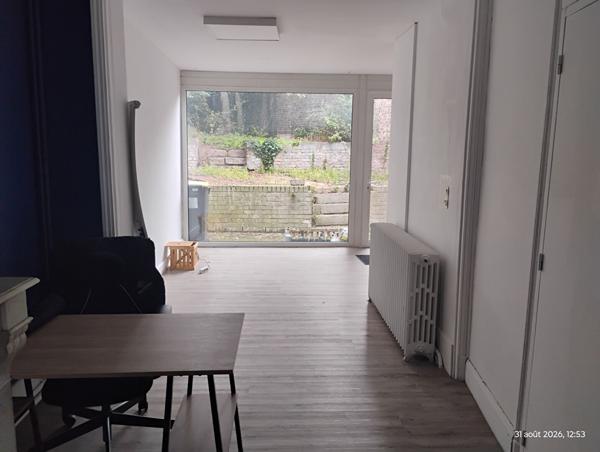 Local commercial avec cour Rue Porte Notre Dame 35 m² CAMBRAI