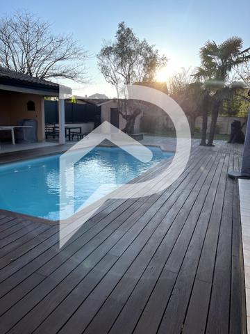 Maison 8 pièces 195 m2
