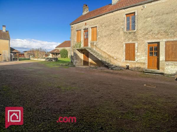 Corps de ferme Precy Le Sec 12 pièces 260 m2