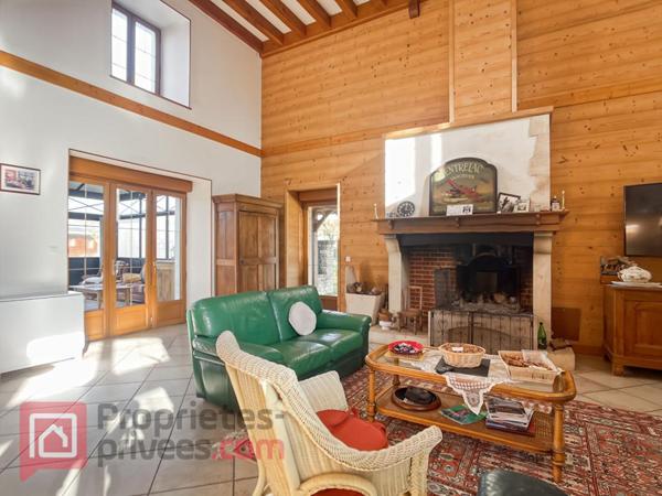 Corps de ferme Precy Le Sec 12 pièces 260 m2