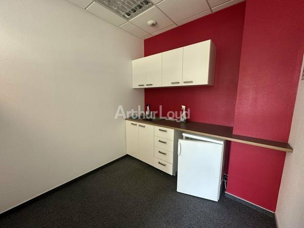 BUREAUX à LOUER de 1048 m²