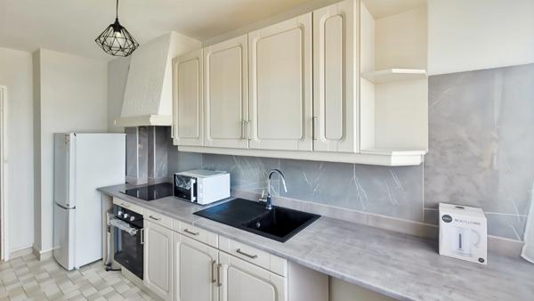 A LOUER – Appartement T2 meublé de 45 m² à Ris-Orangis