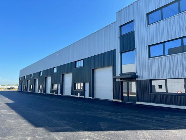 A 300 m du futur métro, 263 m²de bureaux neufs à vendre