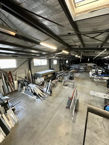 Bâtiment professionnel à Aurillac Aurillac (15000)